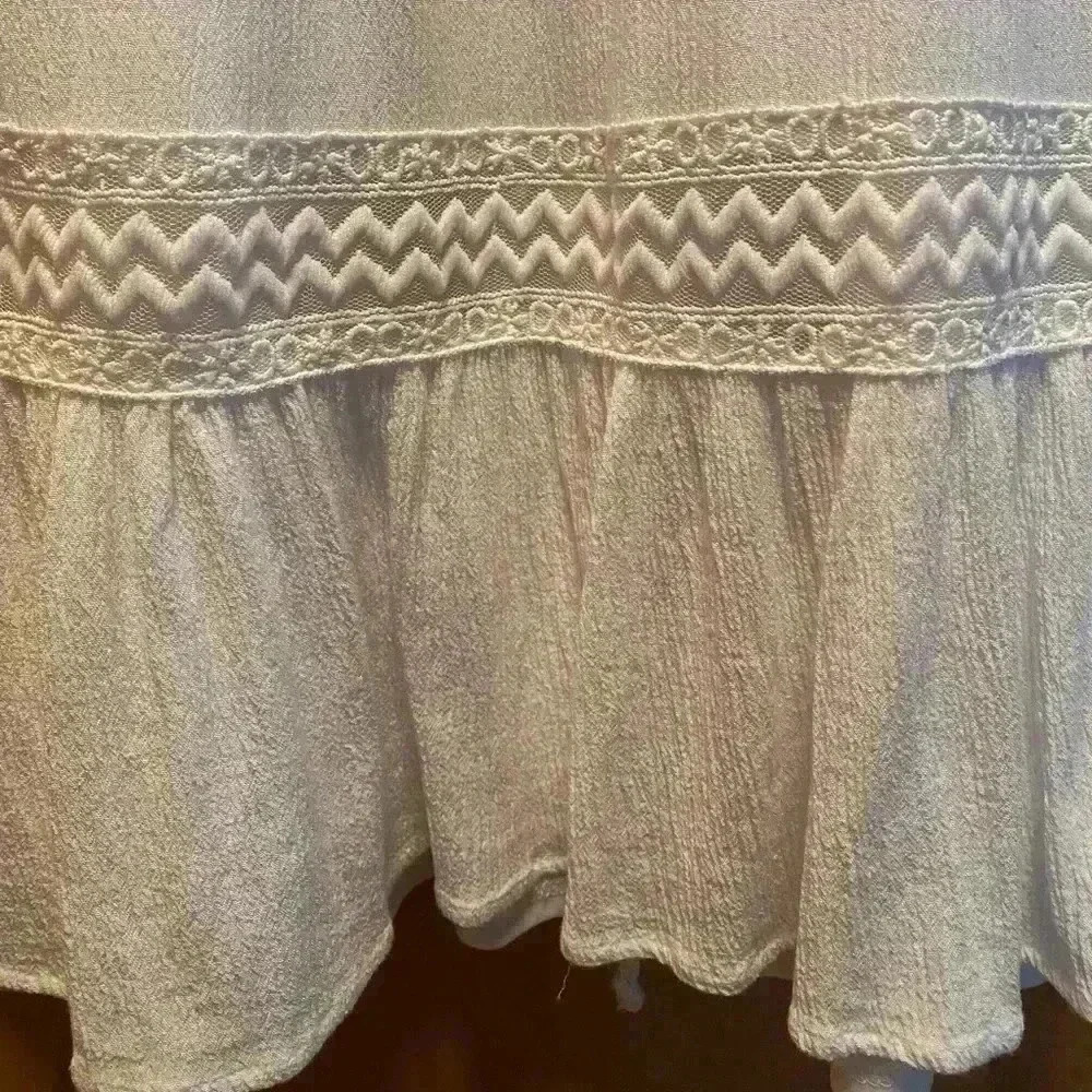 Maurices Sleeveless White/Ivory Dress with Lace Detail Graduation Dress - Picture 5 of 8